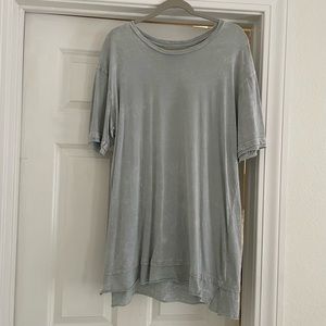 Pacsun Longer Fit tee